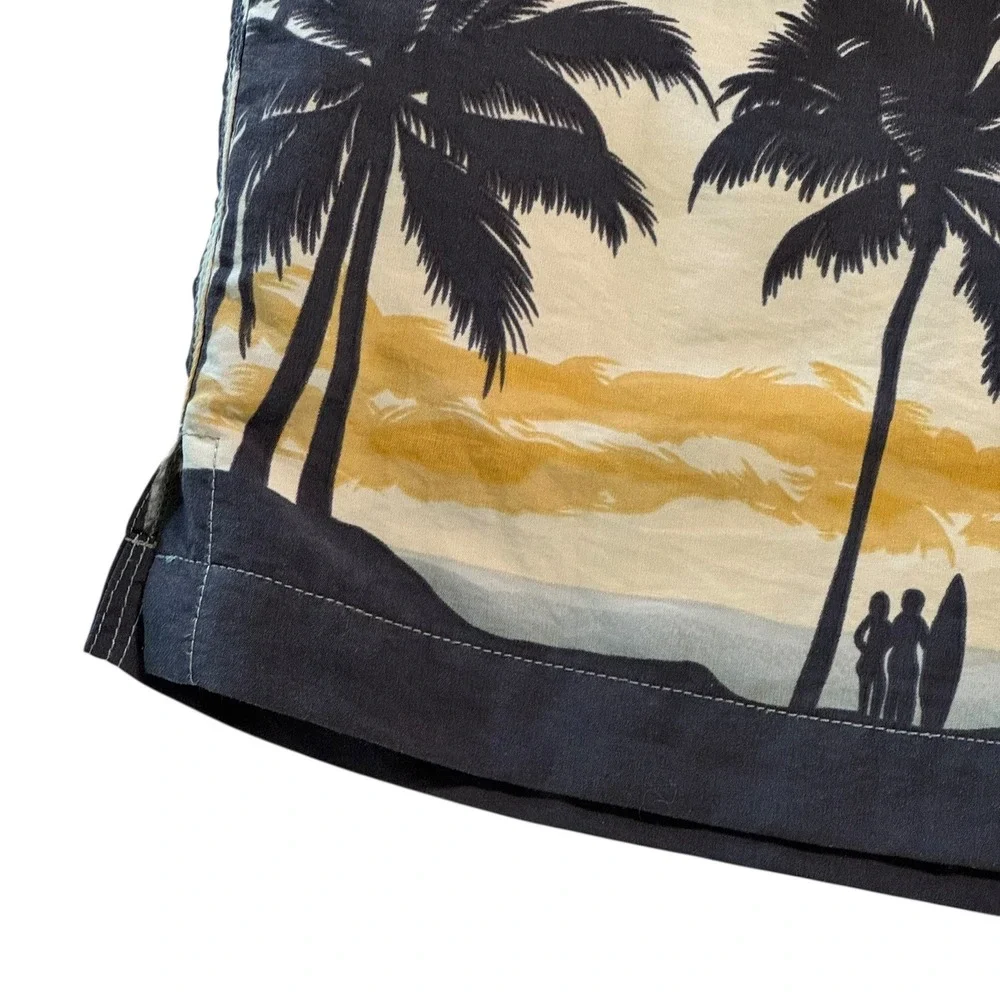 Tommy Bahama Mens LARGE‎ Palm Tree Print Swim Trunks Mesh Lined Pocket Shorts